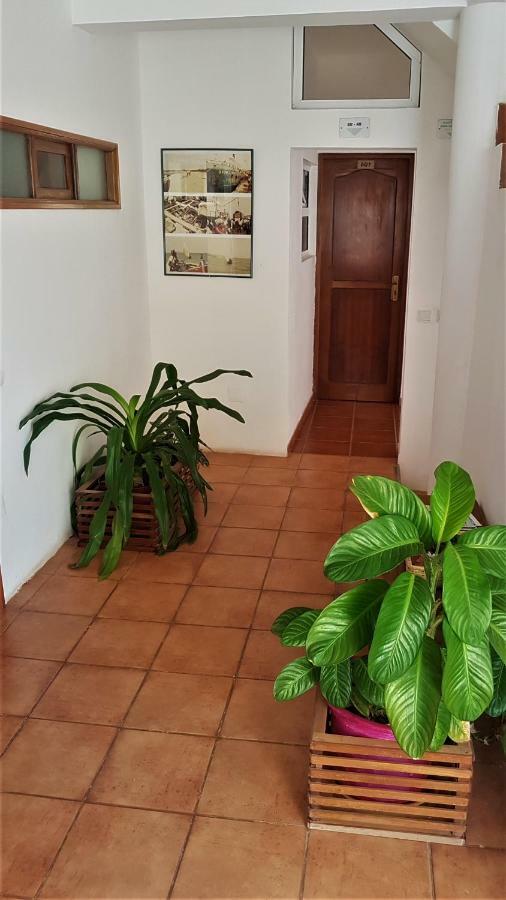 Residencial Che Guevara Bed & Breakfast Mindelo Dış mekan fotoğraf